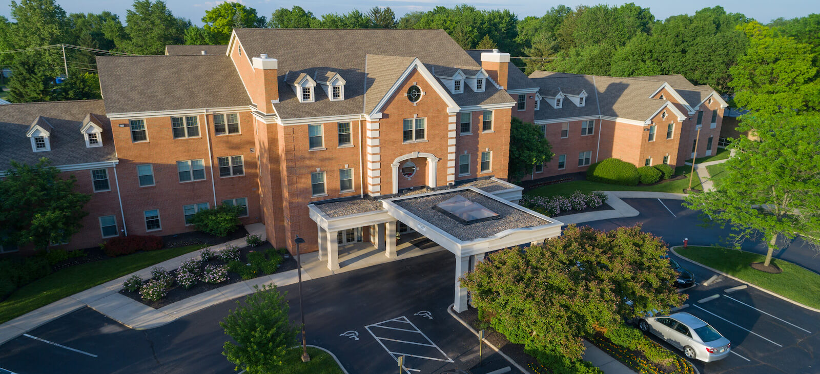 Assisted Senior Living Find Senior Apartments in Hilliard, Ohio