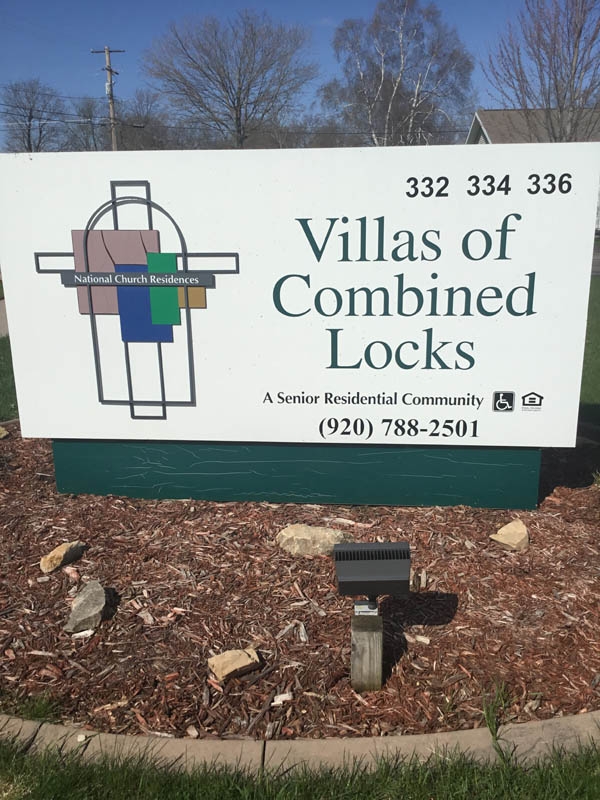 Villas of Combined Locks
