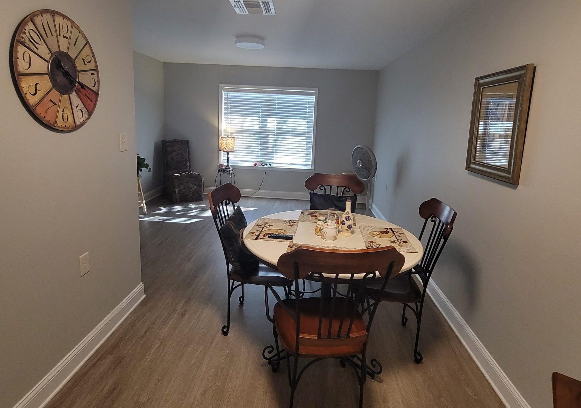 The dining room in a Mid-Tule Village independent living home